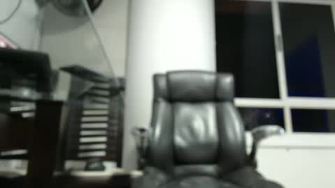 hetero serio discreto online show from December 19, 12:39 am