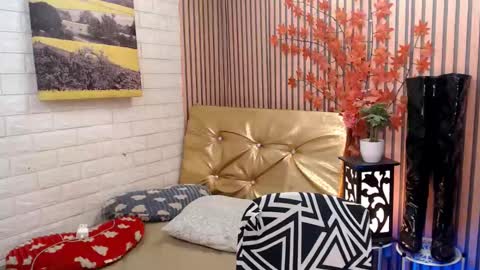 call me MILES   online show from March 3, 7:54 am