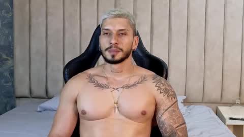 HEY IM SETH online show from March 5, 8:10 pm