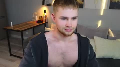 SevanS14 online show from March 25, 2:51 am