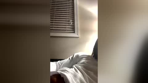 seven_bluesxxx online show from June 29, 5:04 am