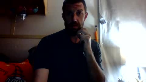 Snapshot of seveninch4 chatting on December 2, 1:40 am seveninch4 online show from December 2, 1:40 am
