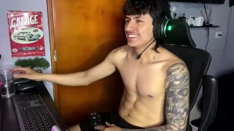 sex_love_sweat online show from January 31, 7:11 pm