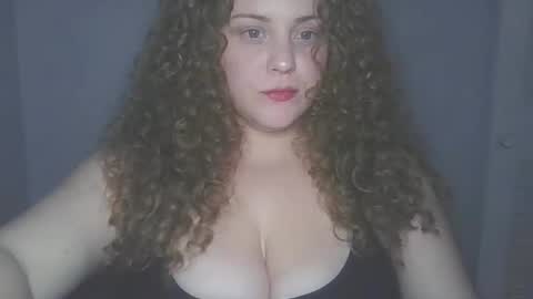 sexoutsouth1993 online show from November 3, 1:50 am