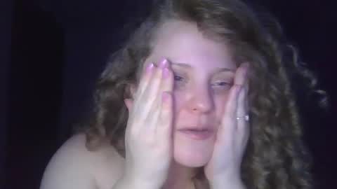 sexoutsouth1993 online show from December 4, 6:05 am