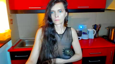 sexqueen1111 online show from February 21, 1:14 pm