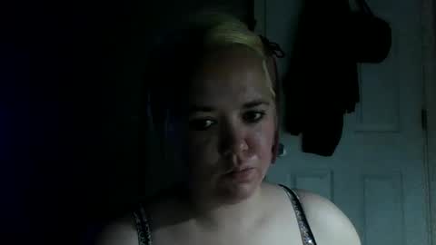 sexxiibossbabe online show from January 10, 11:04 am