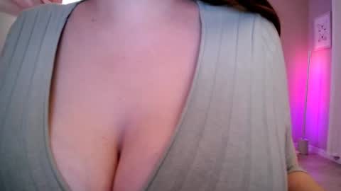 Princess online show from August 3, 2:35 am
