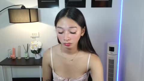 sexxyhotasianladyboy online show from March 27, 8:26 am