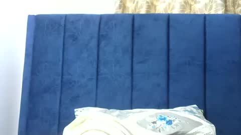 Callie online show from January 4, 2:04 pm