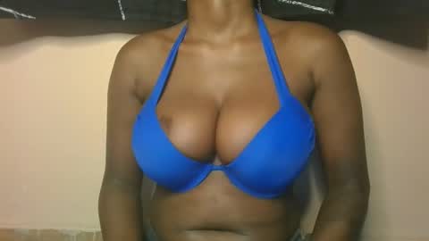 Snapshot of sexy_daniela1 chatting on October 21, 8:34 pm Sexy daniela online show from October 21, 8:34 pm