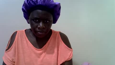 sexy_divah23 online show from April 15, 8:39 am