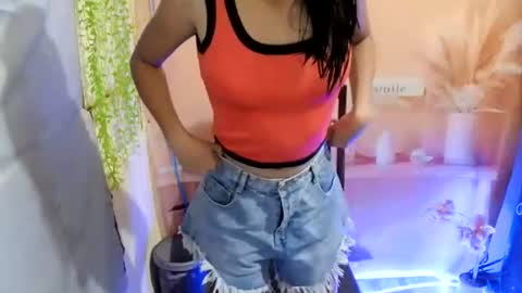 sexy_honey1 online show from June 17, 7:35 am