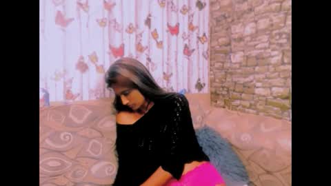 sexy_indian0009 online show from December 19, 10:38 pm