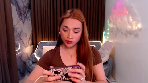 Kathy online show from December 5, 3:06 am