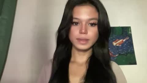 Nicole online show from May 2, 1:22 am