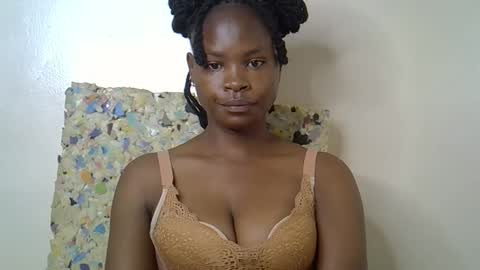 Molyne online show from March 10, 4:39 am