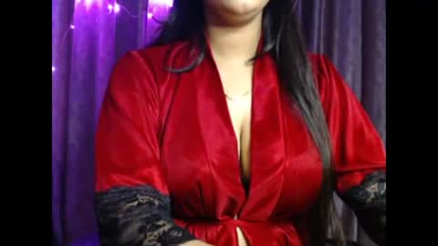 Snapshot of sexy_myra18 chatting on January 31, 4:25 am myra online show from January 31, 4:25 am