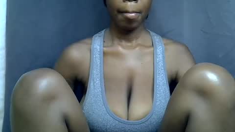 sexy_peach4 online show from June 30, 9:13 pm