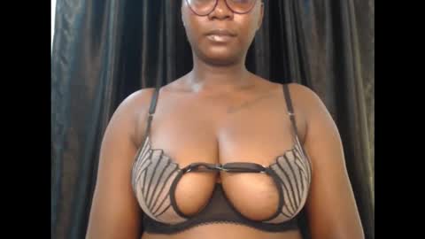 zoe online show from November 26, 6:59 pm