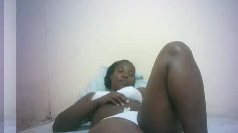 sexy_sandrah online show from March 18, 1:06 pm