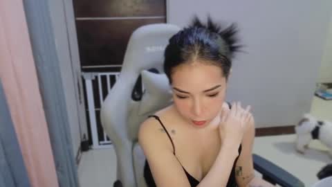 sexy_sersi online show from November 24, 4:44 am