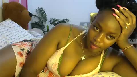 Snapshot of sexy_siera chatting on September 15, 1:56 pm laura online show from September 15, 1:56 pm