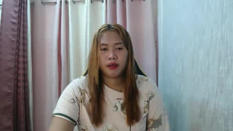 SOFIE  The woman who lives in the province online show from June 10, 9:19 am