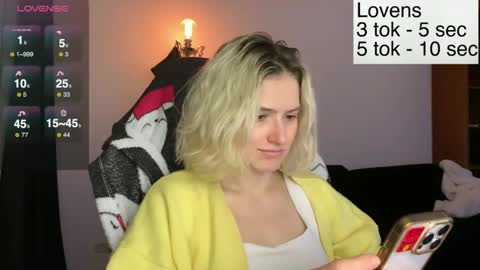 Sexy-Sweets online show from December 18, 6:03 pm