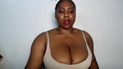 Luna online show from March 3, 10:39 pm