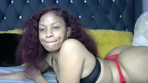sexy_zainaa online show from May 26, 6:52 am