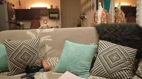 Sexy GILF Allie Kay online show from December 15, 4:30 am