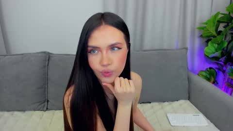 Lou online show from March 7, 1:49 am