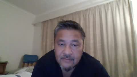 Dee online show from February 13, 8:59 am