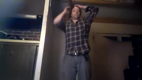 sexyasshandyman1 online show from June 4, 8:53 am