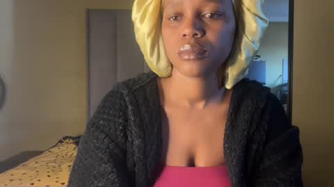 sexyasszeeee online show from June 15, 11:13 am