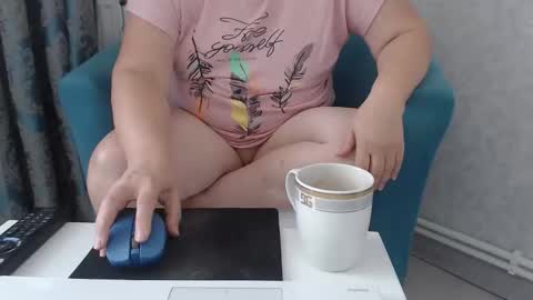 Sexyblonde4u58 online show from September 18, 12:20 pm