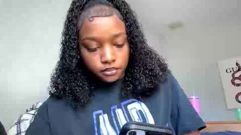 Sexybrowngirl online show from January 15, 9:23 pm