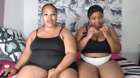 SEXYCHILL online show from May 17, 11:25 pm