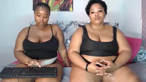 SEXYCHILL online show from May 14, 11:25 pm