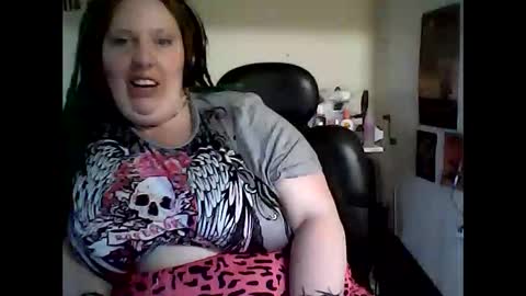 Wouldntyouliketoknow online show from September 9, 6:19 pm