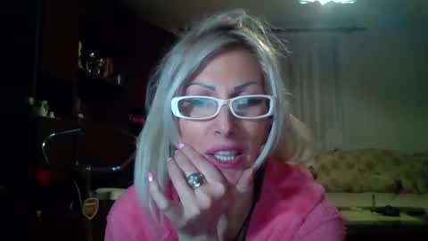 ENI pvt moan your name  WHEN I M NOT online you tell me in SNAPCHAT deal yes add me...  FREE TWITTER magiconline101...... online show from November 30, 10:28 pm