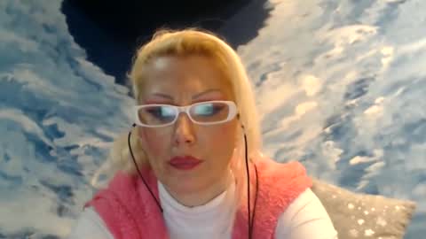 ENI pvt moan your name  WHEN I M NOT online you tell me in SNAPCHAT deal yes add me...  FREE TWITTER magiconline101...... online show from January 12, 10:01 pm