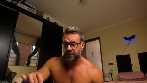 chris online show from December 16, 6:03 pm