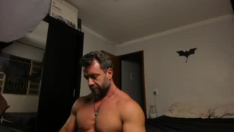 chris online show from January 8, 10:16 pm