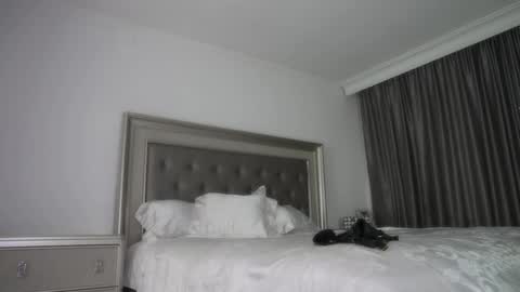 Snapshot of sexygirlforyouuu chatting on January 16, 8:22 am Vanessa  online show from January 16, 8:22 am
