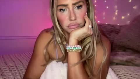 Ashley Love online show from November 11, 7:49 pm