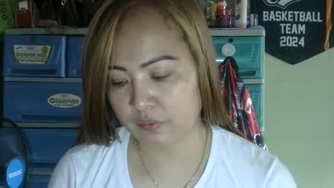 sexyhot_mama4you online show from March 10, 1:56 am
