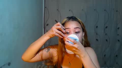 jeanken and jelian online show from November 10, 7:44 am