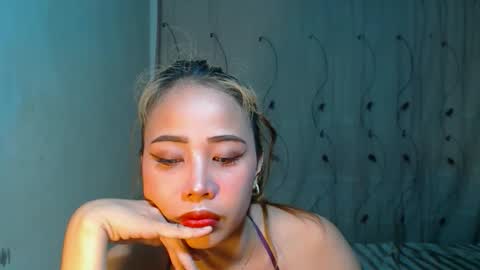 jeanken and jelian online show from November 16, 11:34 am